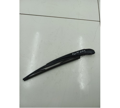 Дворник задний