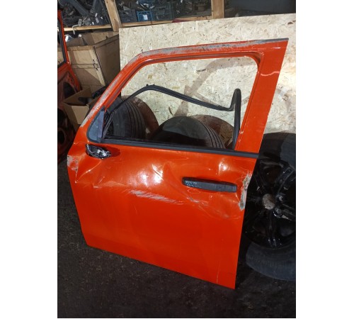 Дверь передняя левая