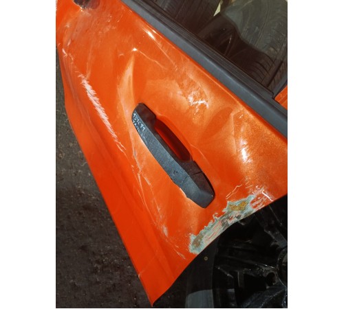 Дверь передняя левая