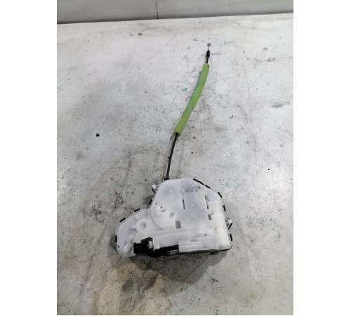 Замок двери задний левый