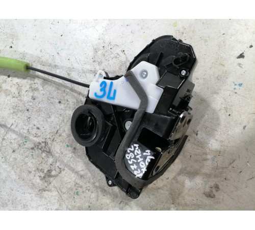 Замок двери задний левый