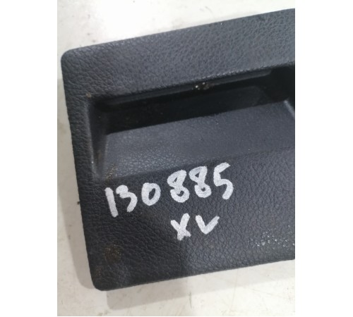 Крышка перчаточного ящика