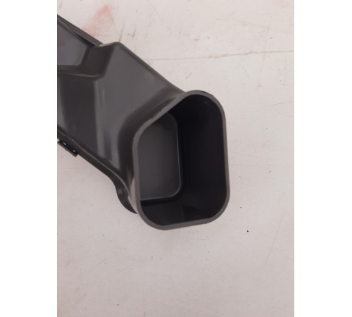 Патрубок воздушного фильтра