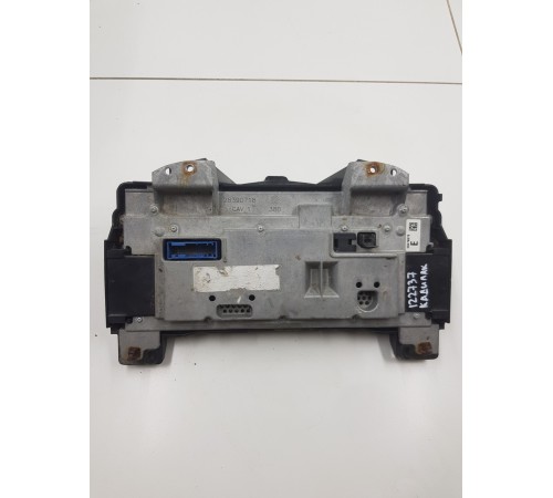 Панель приборов информационный дисплей