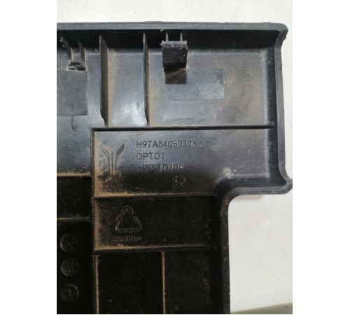 Накладка петли капота правая