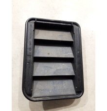 Решетка вентиляционная (левая)