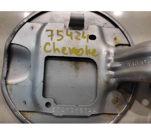 Лючок бензобака