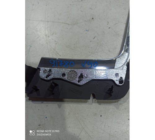 Накладка (пластик) салона (левая)