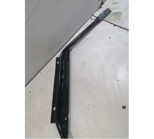 Распорка кузова