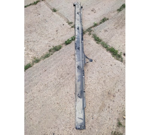 Накладка порога левая