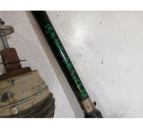 Привод (полуось) передний правый