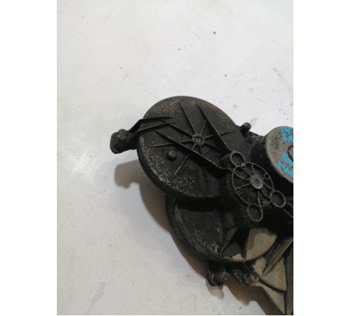 Механизм открывания крышки багажника