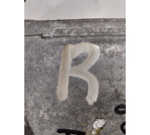 Кронштейн двигателя правый