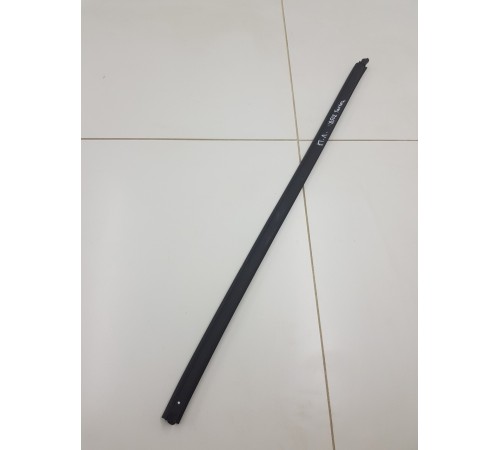 Уплотнитель стекла передний левый внутренний