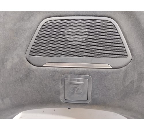 Задняя полка