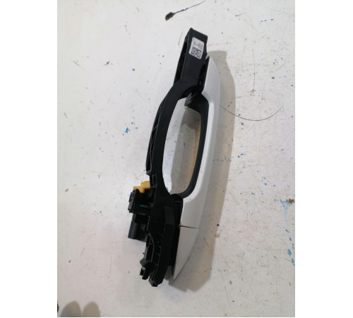 Ручка двери задняя левая (наружная)