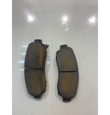 Тормозные колодки (передние)