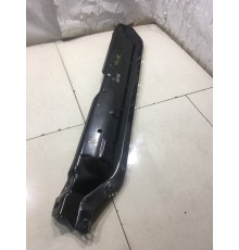 Планка под задние сиденья