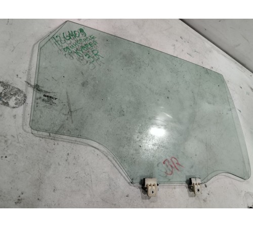 Стекло двери заднее правое