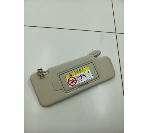 Козырек солнце защитный правый