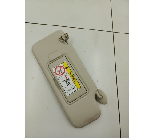 Козырек солнце защитный правый