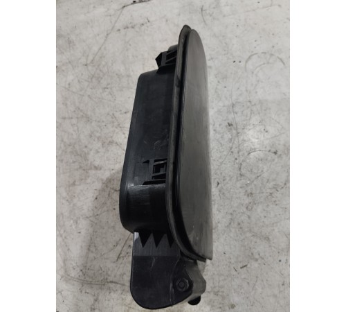 Лючок топливного бака