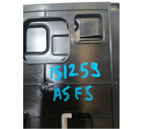 Блок управления вызова аварийных служб