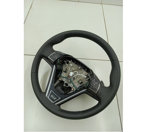 Рулевое колесо руль в сборе с многофункциональными кнопками