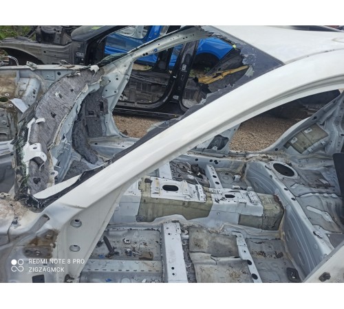 Стойка лобового стекла(левая)