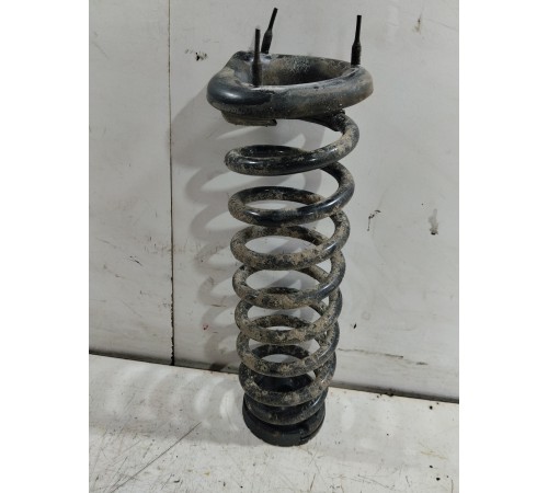 Пружина подвески задняя правая