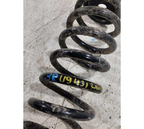 Пружина подвески задняя правая