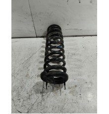 Пружина подвески задняя правая