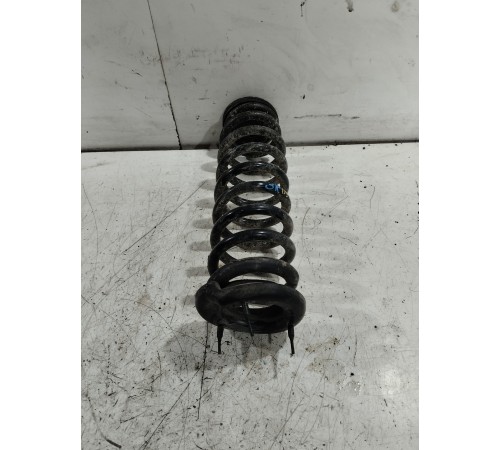 Пружина подвески задняя правая