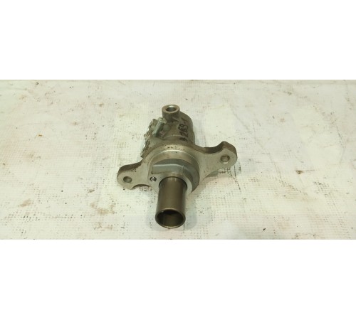 Главный тормозной цилиндр