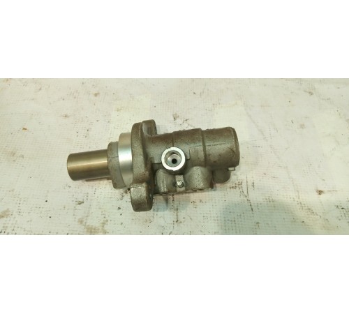 Главный тормозной цилиндр