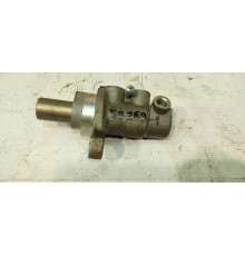 Главный тормозной цилиндр