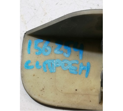 Накладка кнопки открывания багажника