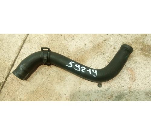 Патрубок помпы