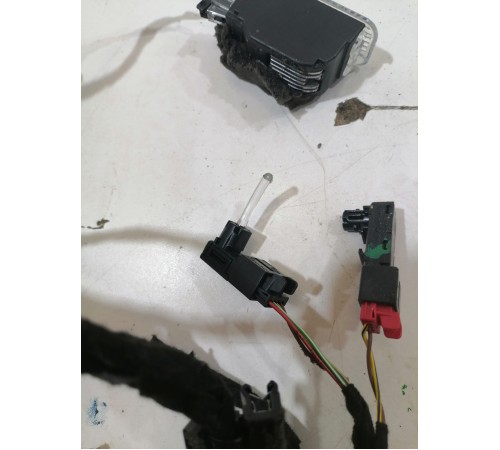 Электропроводка обшивки двери передняя правая