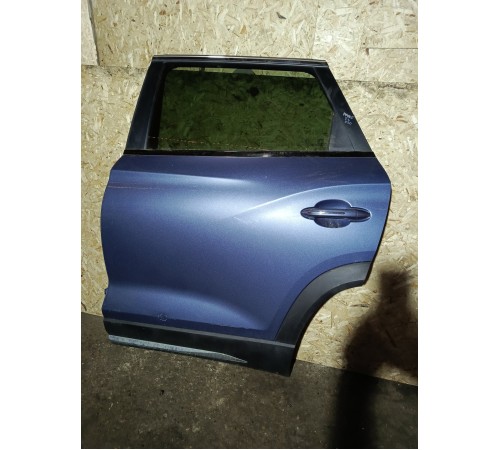 Дверь задняя левая