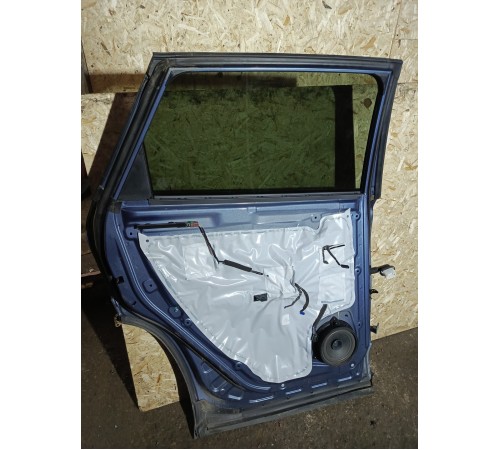 Дверь задняя левая