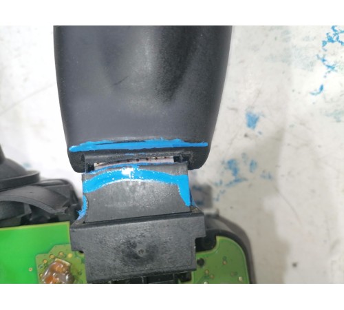 Подрулевой переключатель