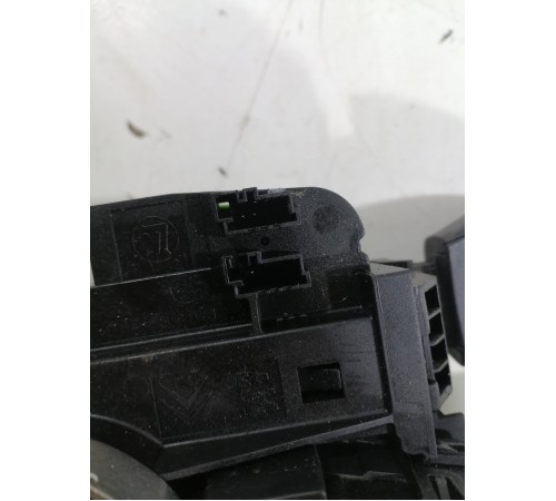 Подрулевой переключатель