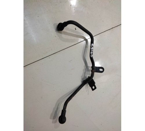 Трубка топливная