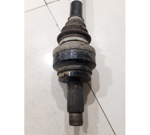 Привод (полуось) (задний правый)