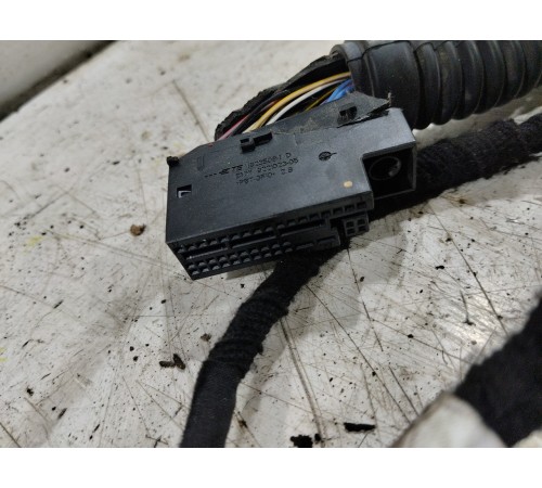 Электропроводка двери передняя правая