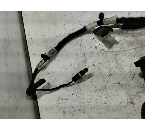 Электропроводка двери передняя правая