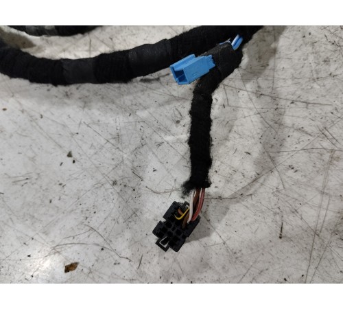 Электропроводка двери передняя правая