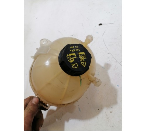 Бачок расширительный 