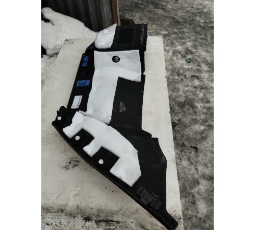 Обшивка багажника левая